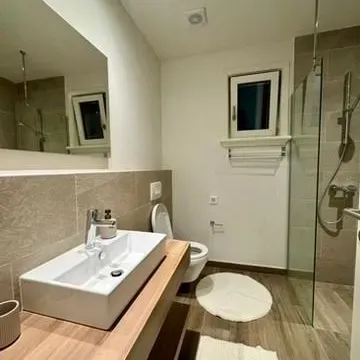 Sale, three bedroom apartment, 85m², Luštica, Tivat - image 9