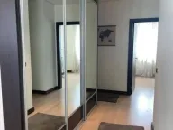 Izdavanje, trosoban stan, 110m², Čubura, Beograd - image 9