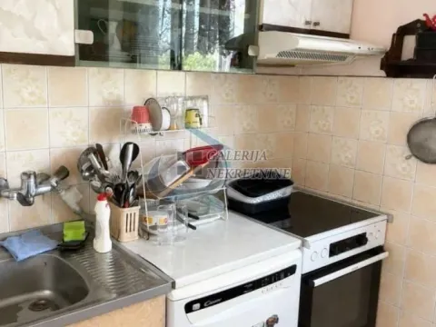 Sale, four bedroom apartment, 109m², Rakovica, Beograd - image 8