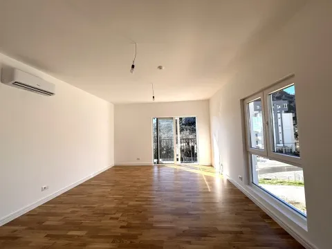 Prodaja, jednosoban stan, 56m², Sutomore, Bar - image 3