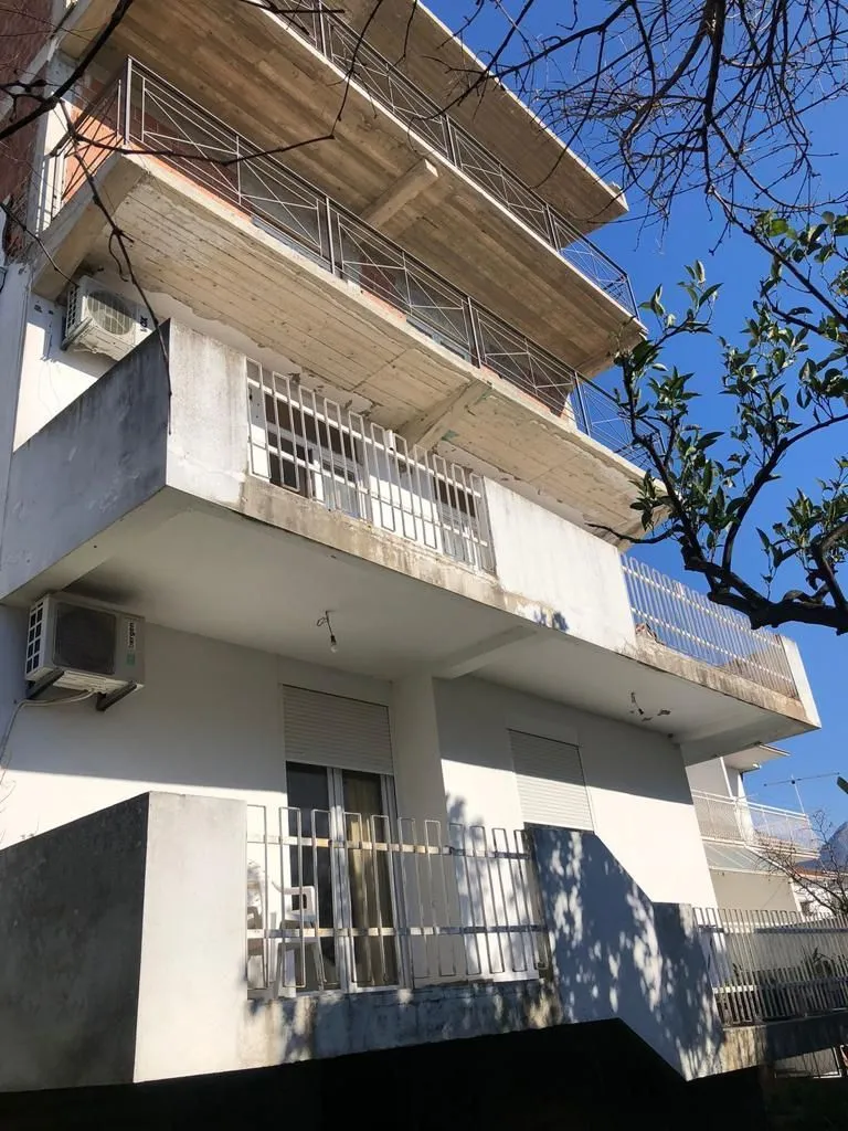 Prodaja, kuća, 365m², Šušanj, Bar