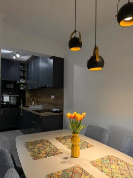 Rent, two bedroom apartment, 76m², Centar, Tivat - image 8