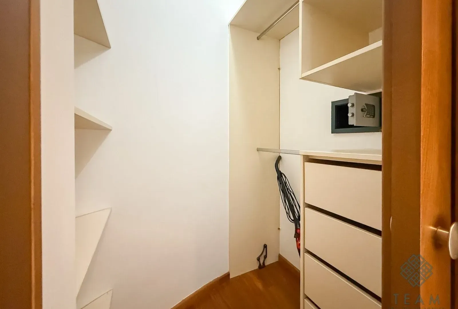 Rent, two bedroom apartment, 90m², Stari Aerodrom, Podgorica