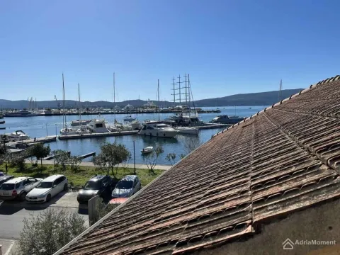 Prodaja, kuća, 105m², Donja Lastva, Tivat