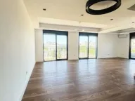Izdavanje, poslovni prostor, 140m², Preko Morače, Podgorica - image 7