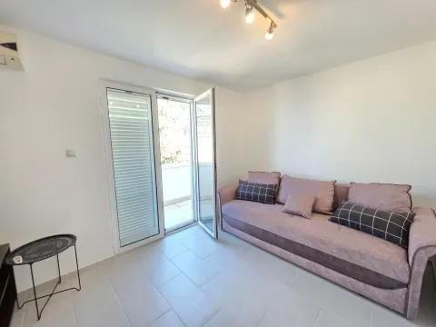 Prodaja, trosoban stan, 70m², Sveti Stefan, Budva - image 13