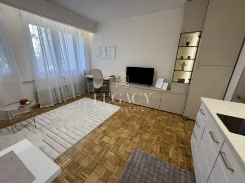 Izdavanje, stan, 26m², Voždovac Sve Podlokacije, Beograd - image 11