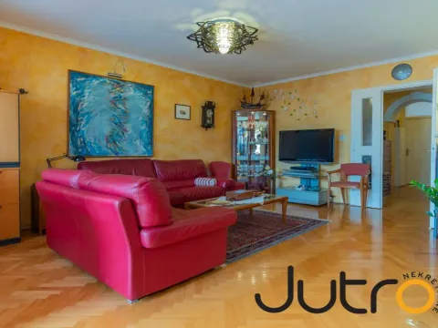 Izdavanje, dvosoban stan, 85m², Preko Morače, Podgorica - image 5