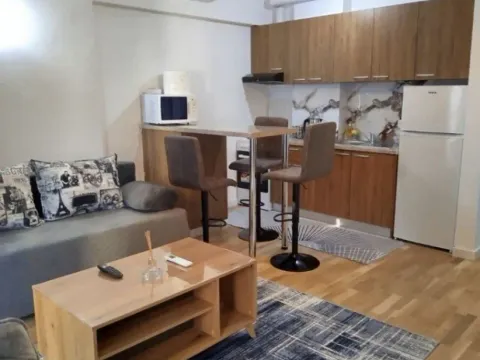 Rent, studio apartment, 34m², Centar, Bar
