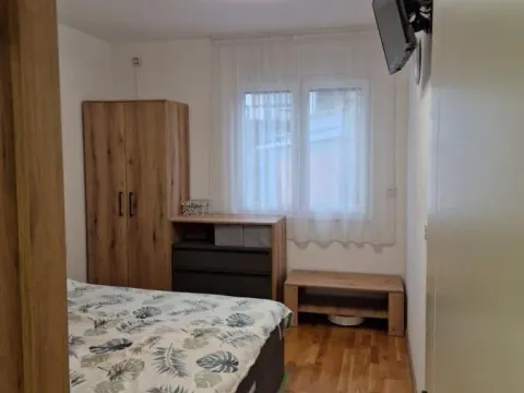 Prodaja, četvorosoban stan, 98m², Petrovaradin, Novi Sad - image 11