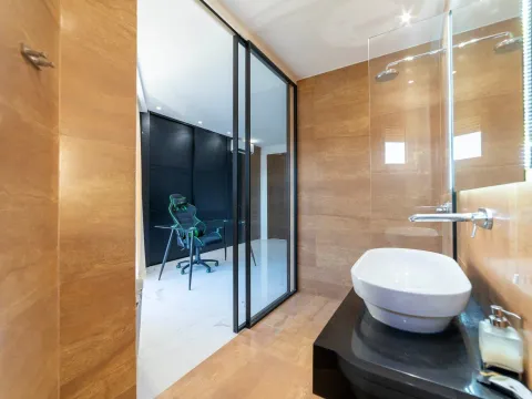 Sale, three bedroom apartment, 149m², Rafailovići, Budva - image 17