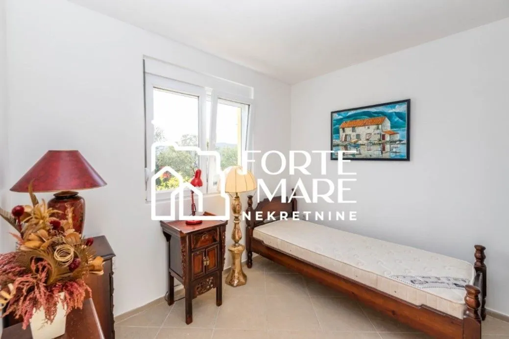 Prodaja, kuća, 68m², Ratiševina, Herceg Novi