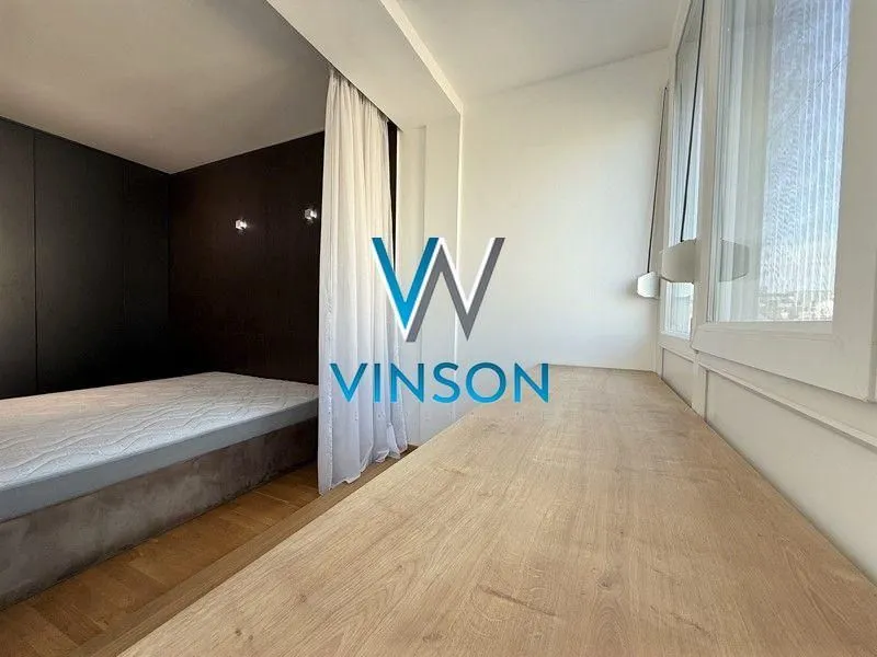 Izdavanje, dvosoban stan, 60m², Centar, Novi Sad