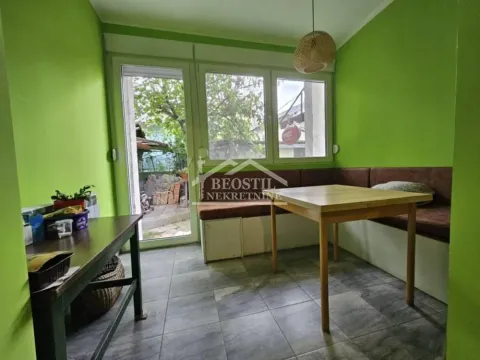 Izdavanje, jednosoban stan, 37m², Južni Bulevar, Vračar Sve Podlokacije - image 4