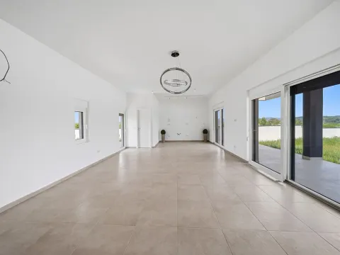 Prodaja, kuća, 203m², Nemenikuće, Sopot - image 6