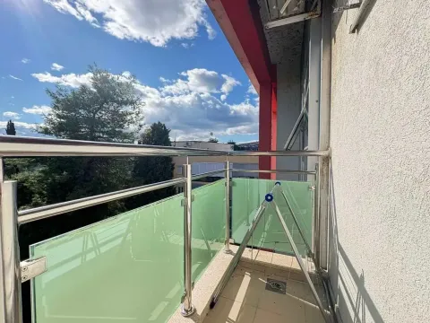 Rent, one bedroom apartment, 40m², Preko Morače, Podgorica - image 7