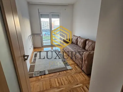 Rent, two bedroom apartment, 65m², Stari Aerodrom, Podgorica - image 8