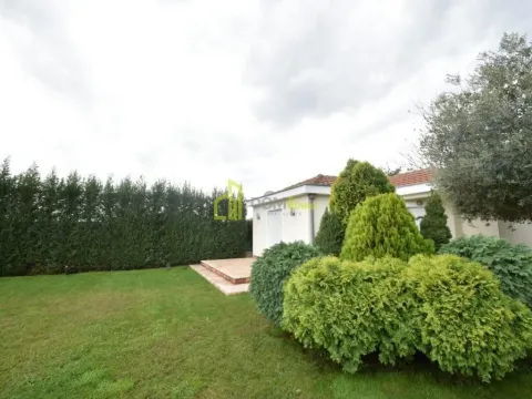 Rent, house, 212m², Donji Kokoti, Podgorica - image 9