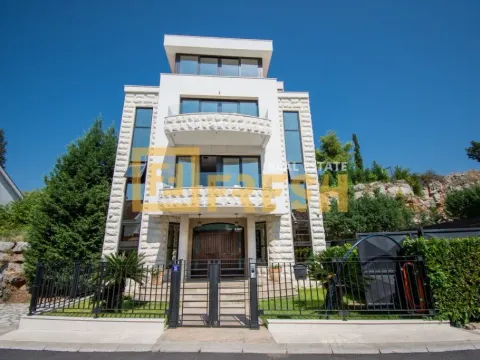 Prodaja, kuća, 840m², Gorica C, Podgorica