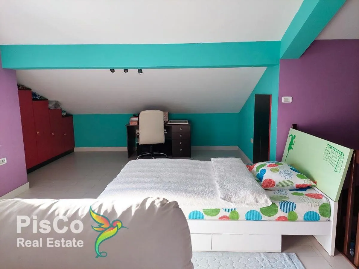 Prodaja, četvorosoban stan, 156m², Gorica C, Podgorica