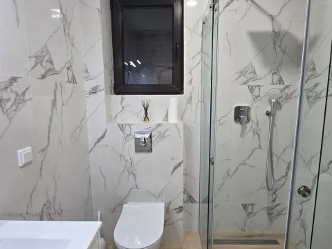 Sale, one bedroom apartment, 22m², Tivat, Crna Gora - image 10