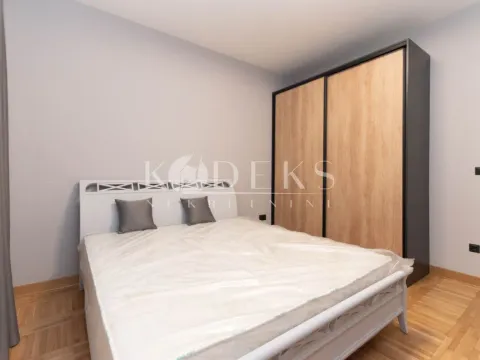 Rent, one bedroom apartment, 80m², Tološi, Podgorica - image 7