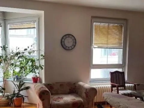 Prodaja, trosoban stan, 89m², Vračar Sve Podlokacije, Beograd - image 1