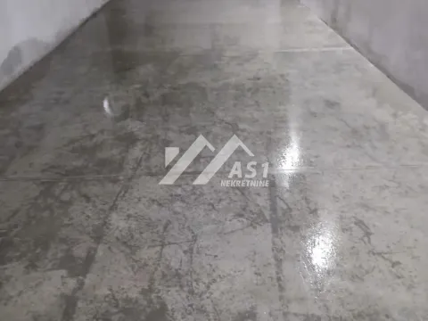 Rent, office space, 250m², Žabalj, Srbija - image 2