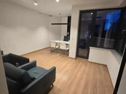 Prodaja, trosoban stan, 101m², Centar, Novi Sad - image 12