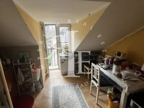 Prodaja, stan, 65m², Stari Grad, Beograd - image 9