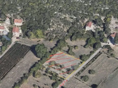 Sale, land lot, 1800m², Tološi, Podgorica - image 3