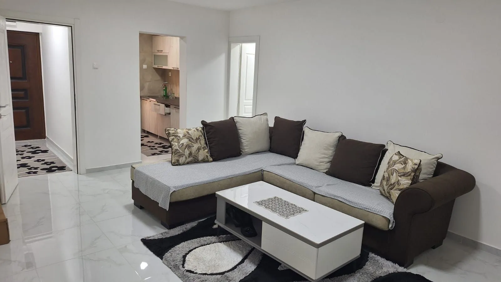 Rent, two bedroom apartment, 73m², Gintaš, Podgorica