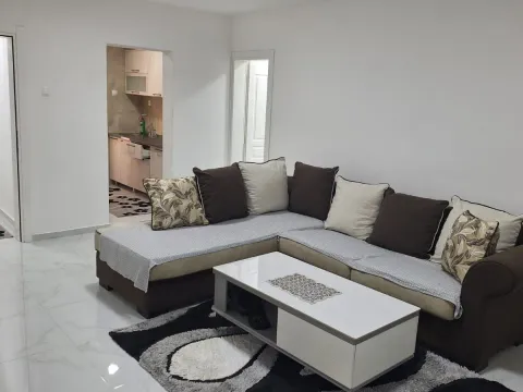 Rent, two bedroom apartment, 73m², Gintaš, Podgorica - image 7