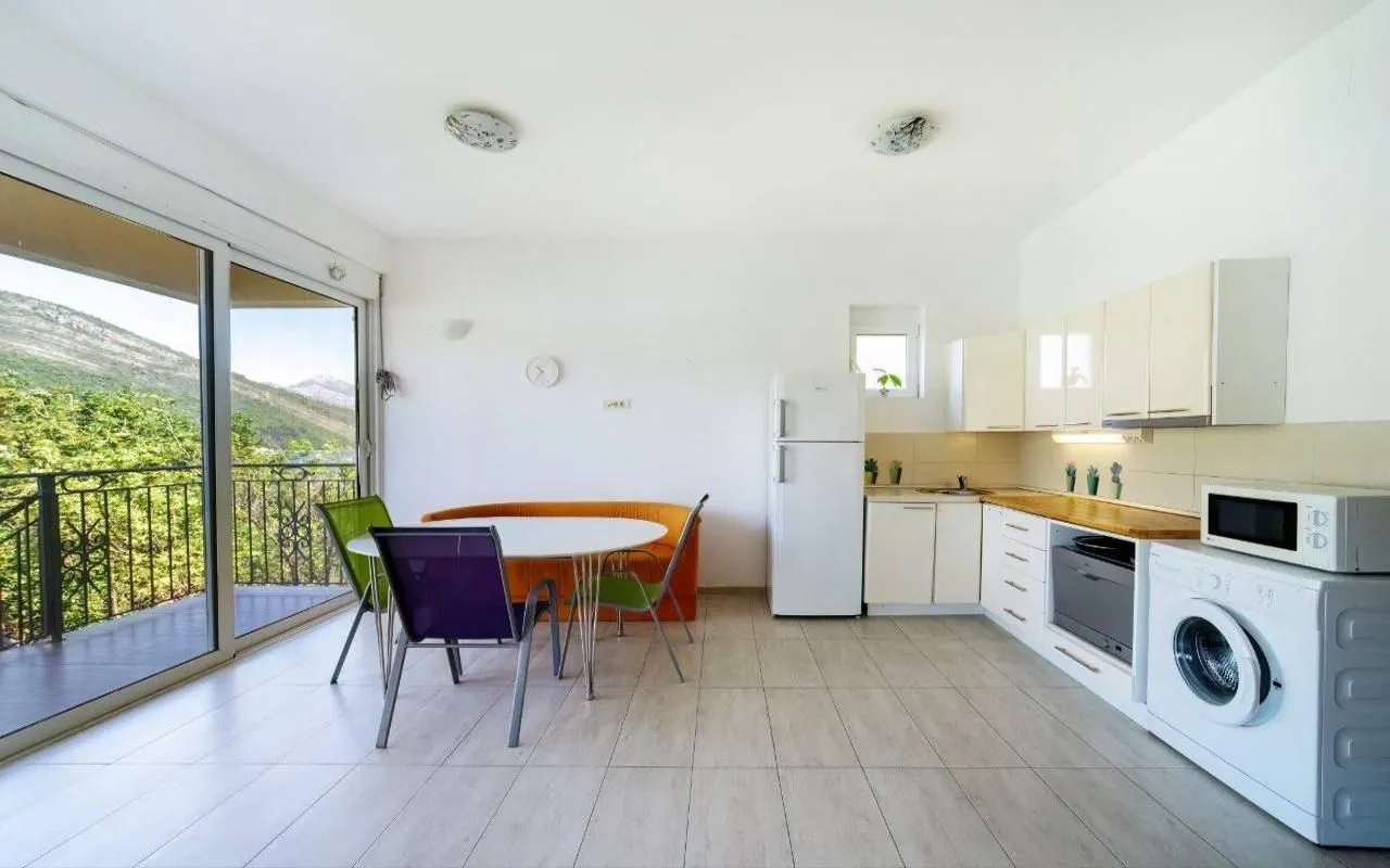 Prodaja, kuća, 148m², Tivat, Crna Gora