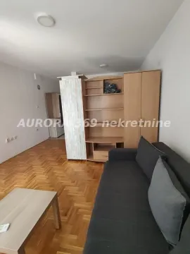 Izdavanje, garsonjera, 26m², Telep, Novi Sad Sve Podlokacije - image 2