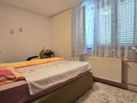 Prodaja, kuća, 84m², Tološi, Podgorica - image 8