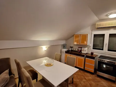 Izdavanje, jednosoban stan, 60m², Donja Gorica, Podgorica - image 4