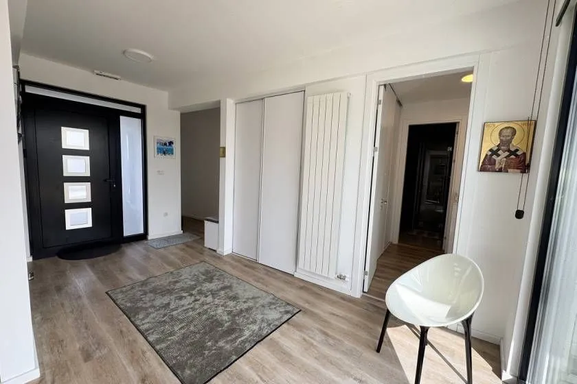 Prodaja, kuća, 174m², Sopot, Beograd