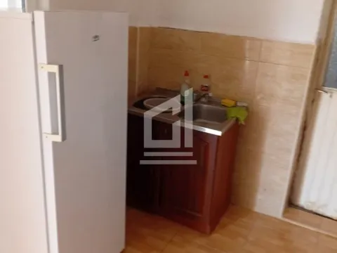 Izdavanje, trosoban stan, 90m², Sutomore, Bar - image 4