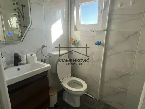 Prodaja, jednosoban stan, 32m², Centar, Novi Sad - image 9