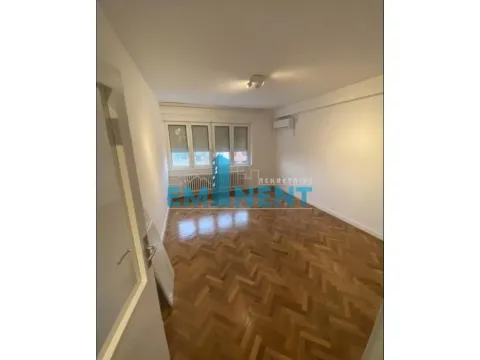 Izdavanje, dvosoban stan, 54m², Čubura, Beograd - image 1