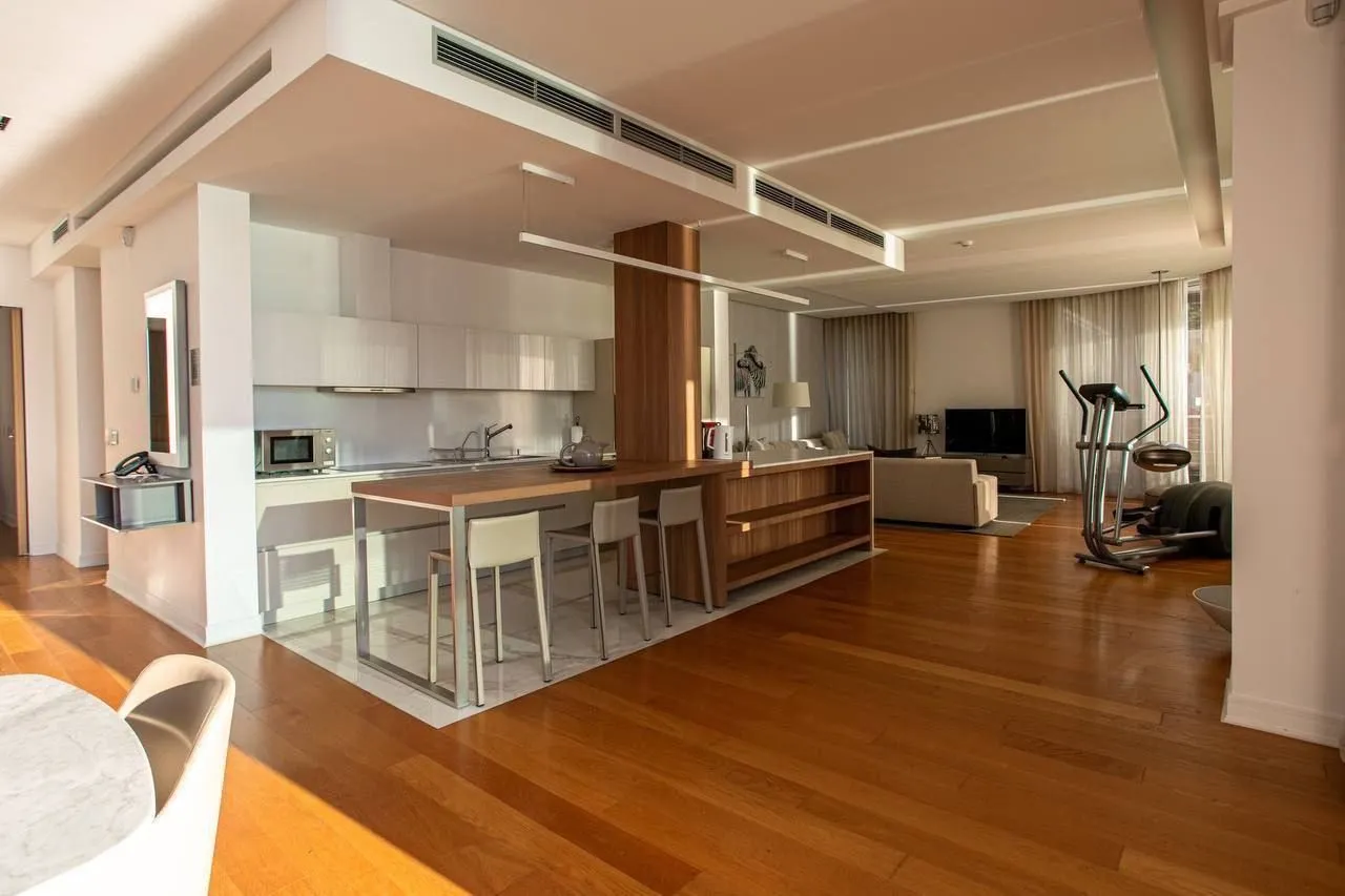 Prodaja, dvosoban stan, 508m², Dukley Gardens, Budva