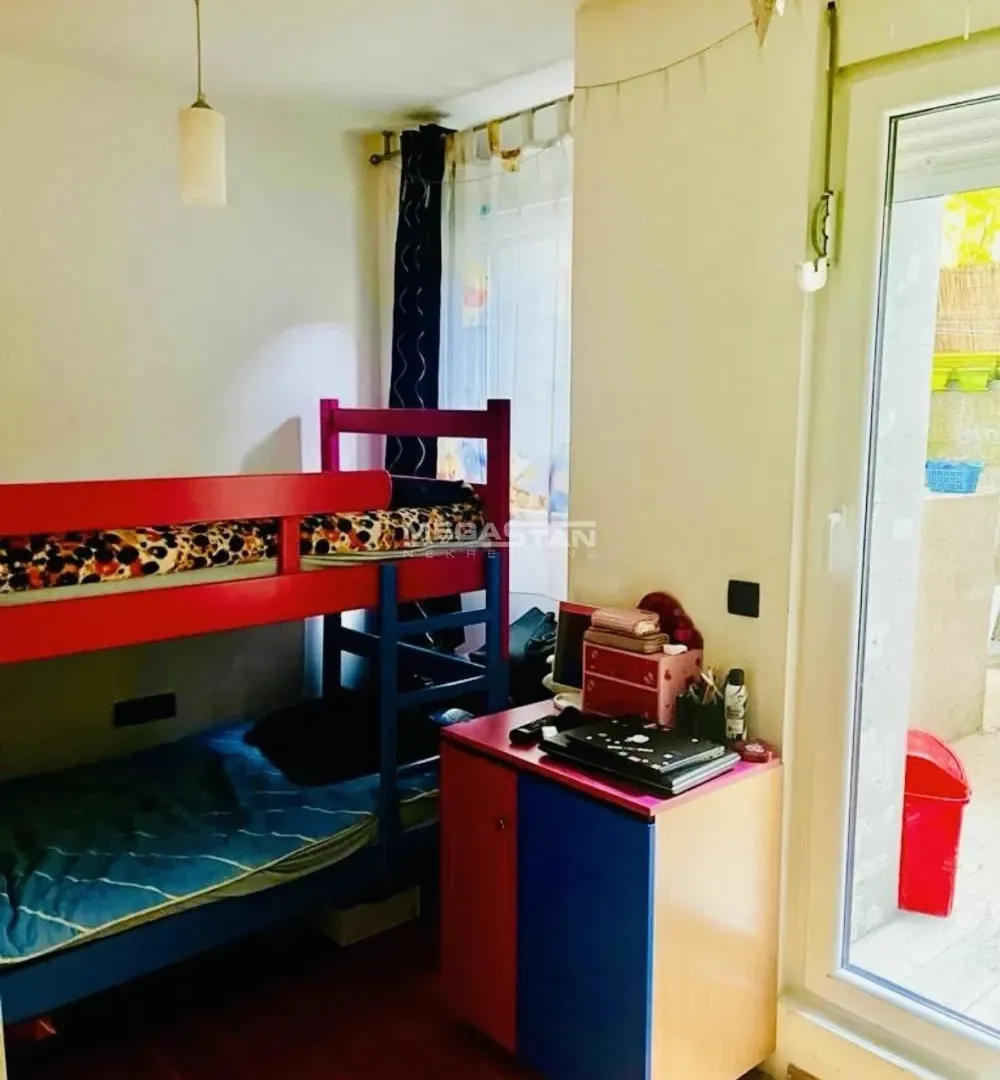 Sale, three bedroom apartment, 60m², Vračar Centar, Vračar Sve Podlokacije