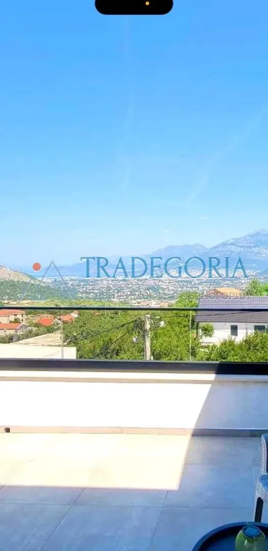 Prodaja, kuća, 220m², Bar, Crna Gora