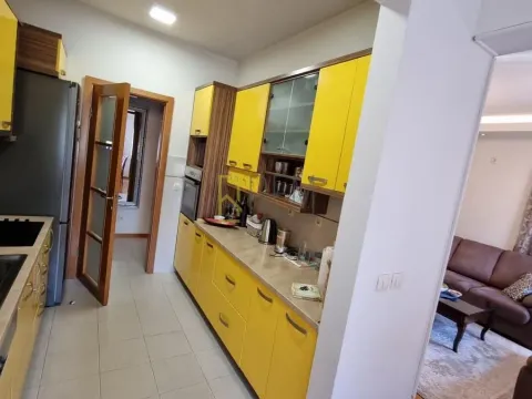 Prodaja, trosoban stan, 108m², Gorica C, Podgorica - image 4