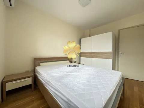 Rent, three bedroom apartment, 85m², City Kej, Podgorica - image 10