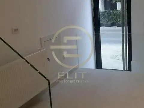 Sale, office space, 24m², Podbara, Novi Sad Sve Podlokacije - image 4