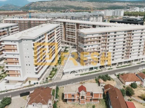 Izdavanje, jednosoban stan, 42m², City Kvart, Podgorica