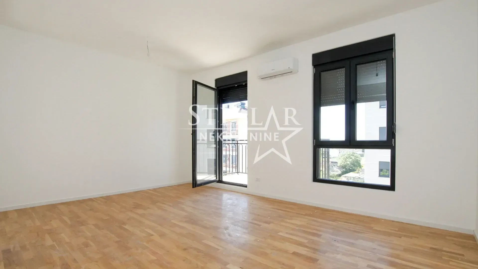 Prodaja, dvosoban stan, 64m², Tološi, Podgorica