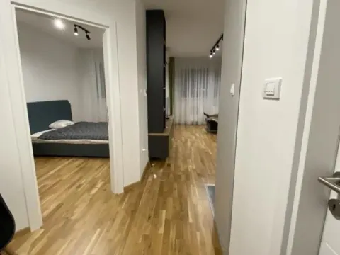 Izdavanje, jednosoban stan, 40m², Telep, Novi Sad Sve Podlokacije - image 7